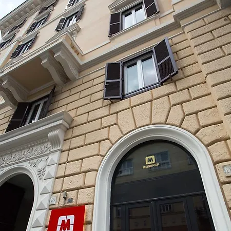 Hotell Meininger Termini 2*