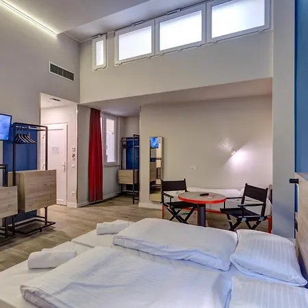 Meininger Termini Hotell Rom