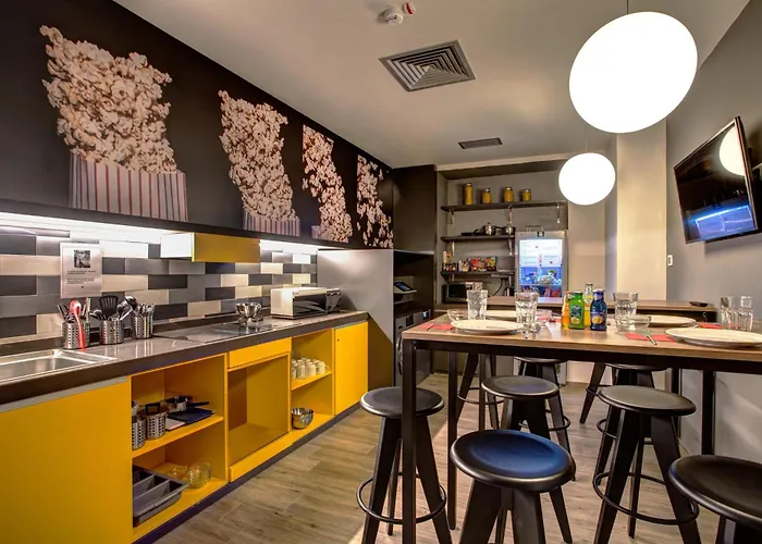 Hotel Meininger Termini Rome