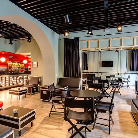 Meininger Termini Отель 2*