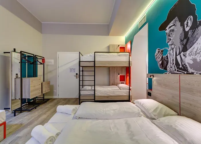 Hotell Meininger Termini 2*