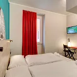 Hotel Meininger Termini 2*